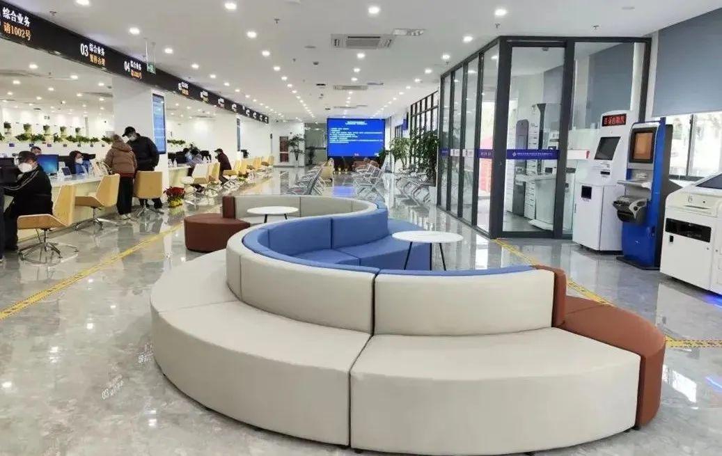 澄科医保代办中介换医保卡去哪里换杨浦区延吉街道最好？手把手教你避开这些坑