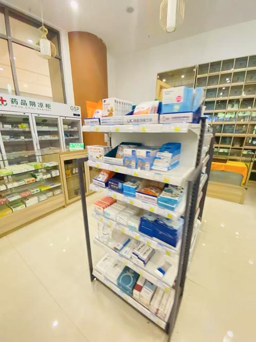 澄科医保代办中介买药刷医保卡还是付现金好？这5个关键因素决定你的选择